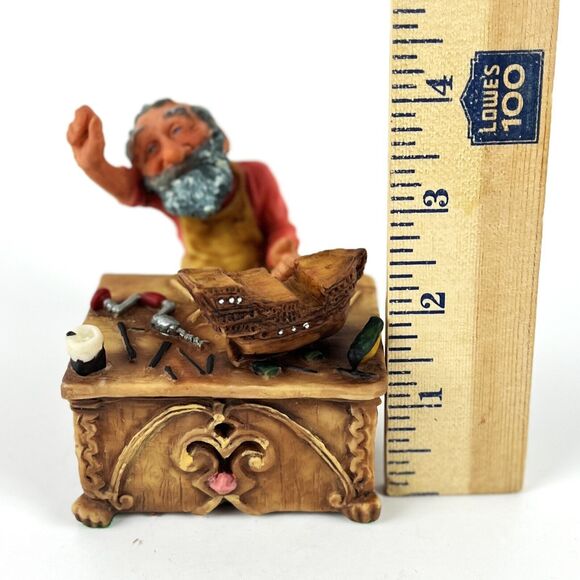 VTG Santa Claus Workshop Figurine Christmas Whitley BayThe Elf Collectio… - Picture 11 of 11